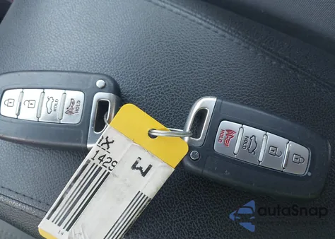 2014 Hyundai Sonata Hybrid from USA, damaged, VIN KMHEC4A47EA114290